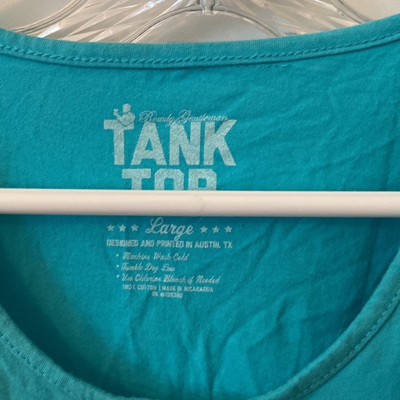 Rowdy gentlemen tank - Picture 2 of 3